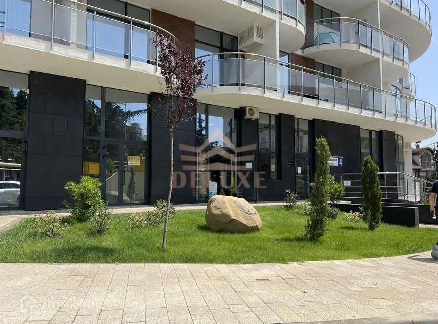 Продаётся 2-комнатная квартира, 74.4 м²