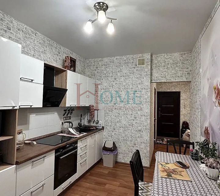 Сдаётся 1-комнатная квартира, 40 м²