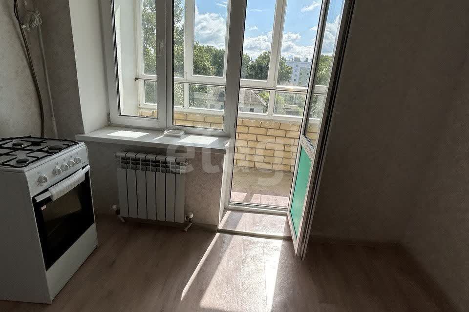 Продаётся 3-комнатная квартира, 57.7 м²
