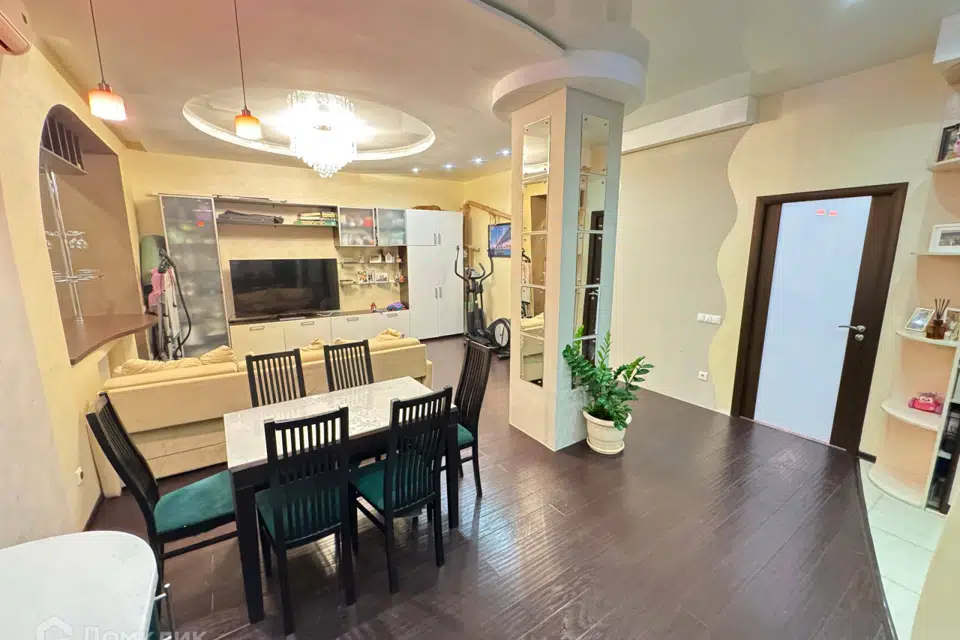 Продаётся 3-комнатная квартира, 73.8 м²