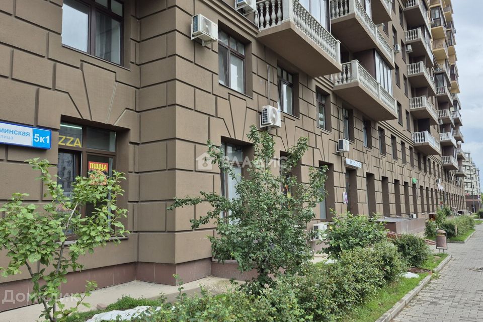 Продаётся 1-комнатная квартира, 41 м²