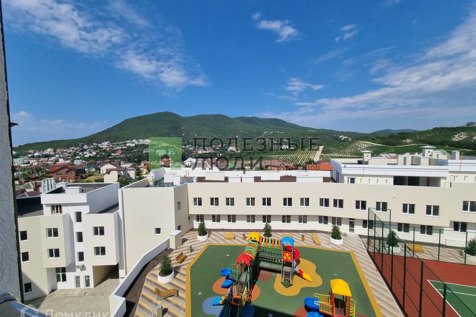 Продаётся 1-комнатная квартира, 46.2 м²