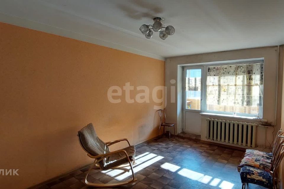 Продаётся 1-комнатная квартира, 35.2 м²