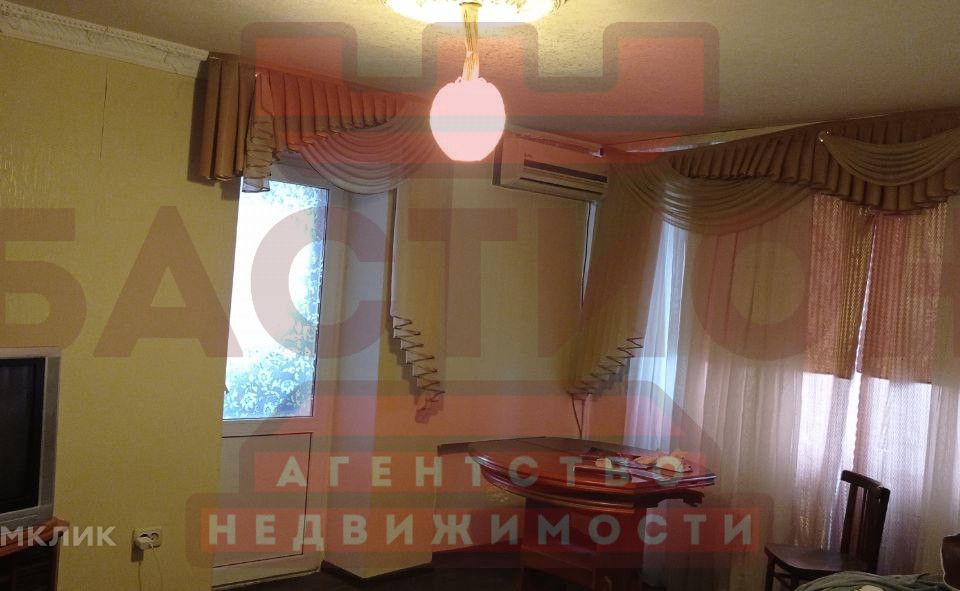 Продаётся 3-комнатная квартира, 60 м²