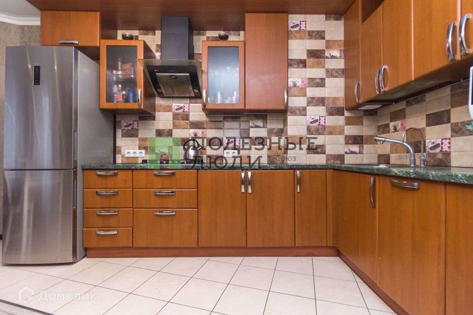 Продаётся 3-комнатная квартира, 90 м²