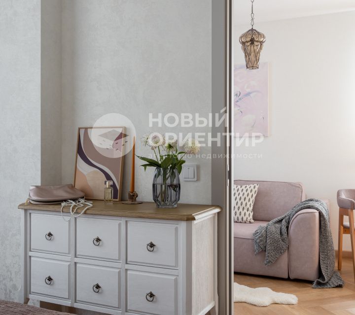 Продаётся 1-комнатная квартира, 40.2 м²