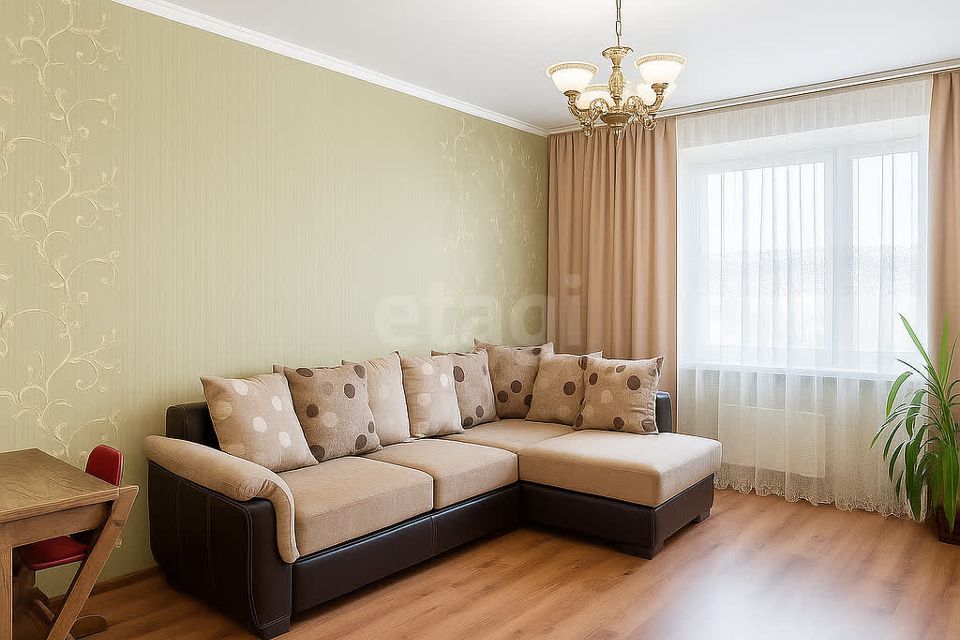Продаётся 1-комнатная квартира, 43.3 м²