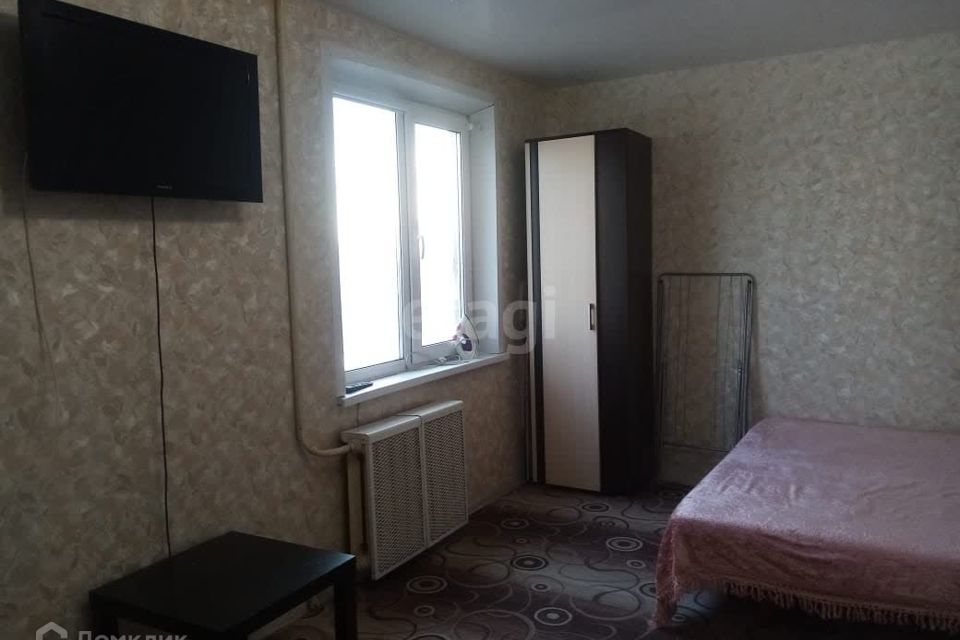 Продаётся 1-комнатная квартира, 35.9 м²