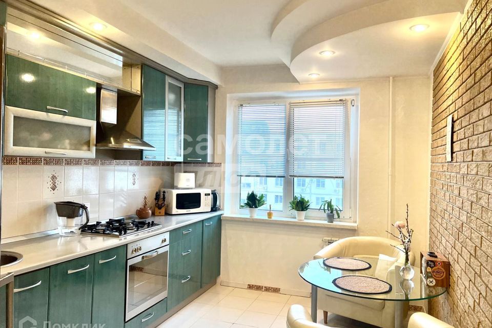 Продаётся 3-комнатная квартира, 64.7 м²