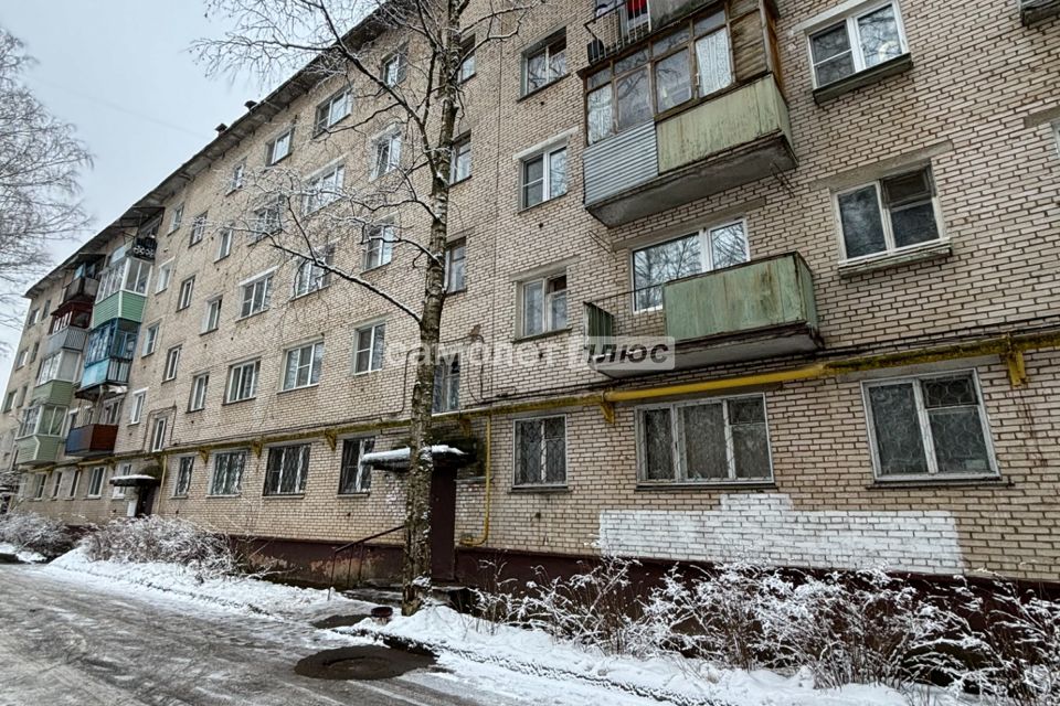 Продаётся 3-комнатная квартира, 55.8 м²