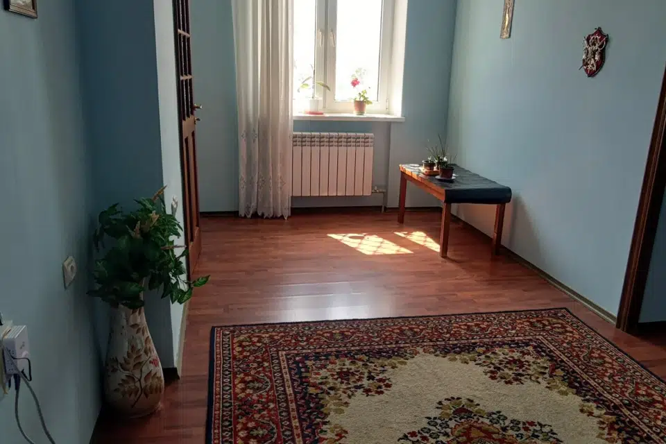 Продаётся 2-этажный дом, 268 м²