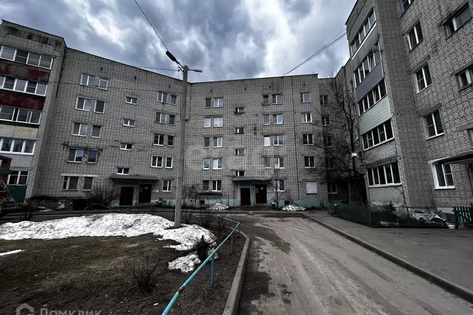 Продаётся 4-комнатная квартира, 84.8 м²