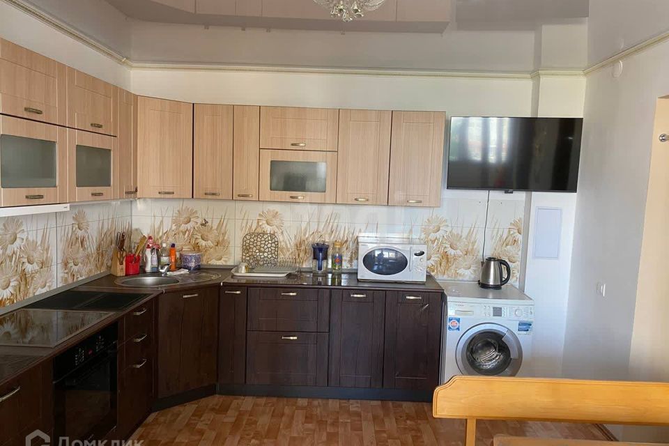 Сдаётся 3-комнатная квартира, 120 м²