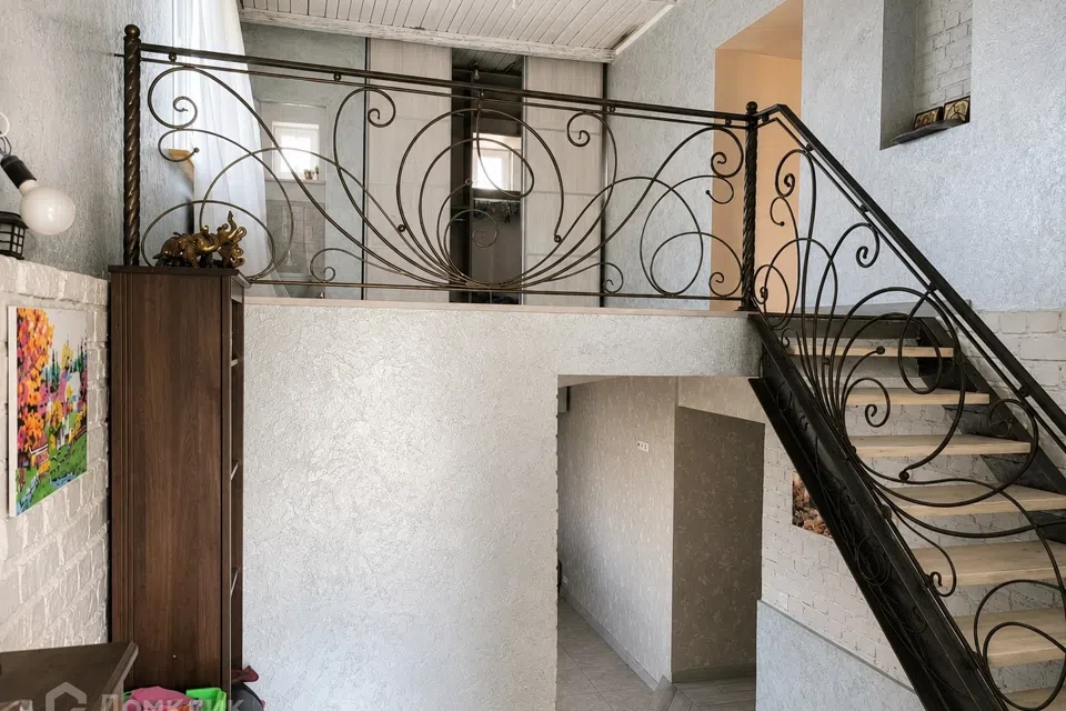 Продаётся 2-этажный дом, 140 м²