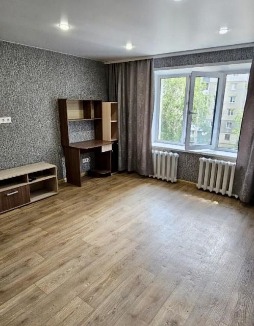 Продаётся 1-комнатная квартира, 36.8 м²
