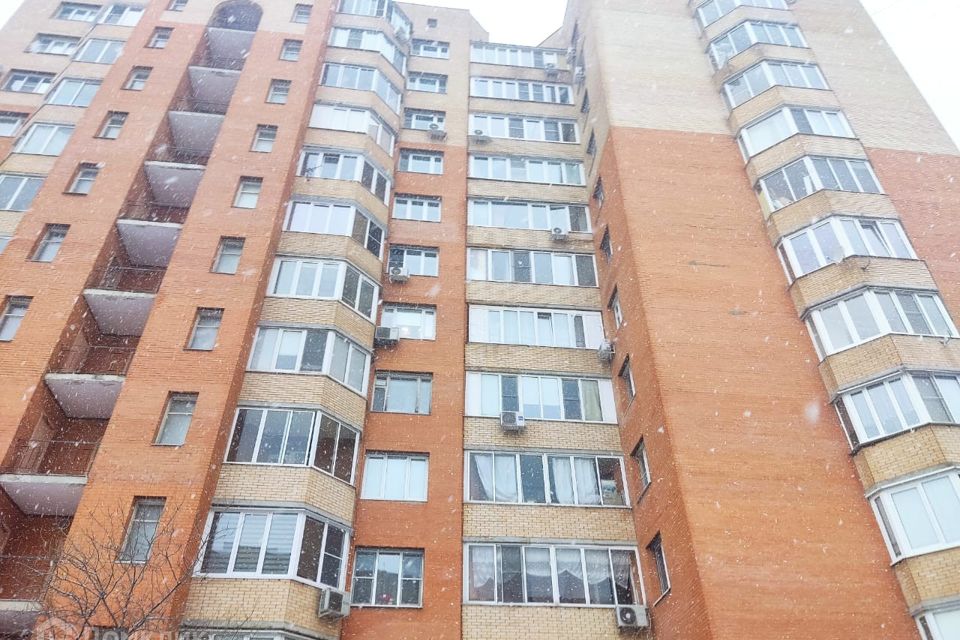 Продаётся 1-комнатная квартира, 49.4 м²