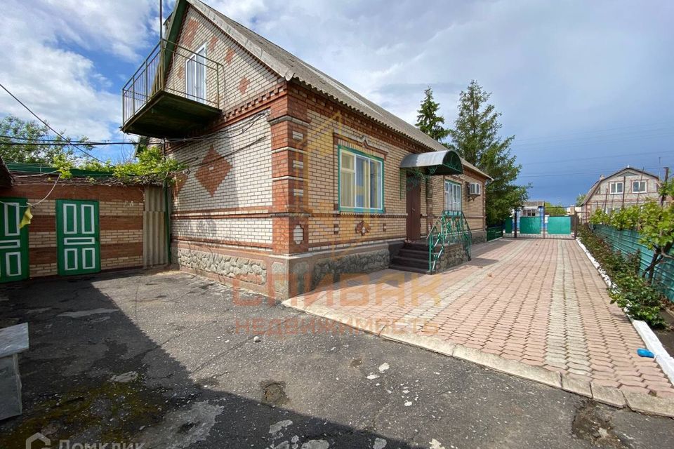 Продаётся 2-этажный дом, 165 м²