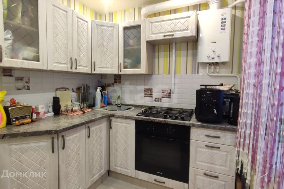 Продаётся 3-комнатная квартира, 57.3 м²