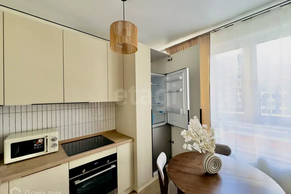 Продаётся 2-комнатная квартира, 53.8 м²