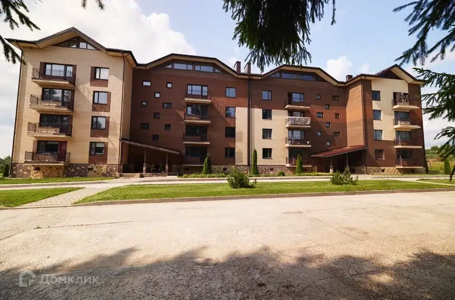Продаётся 1-комнатная квартира, 42 м²