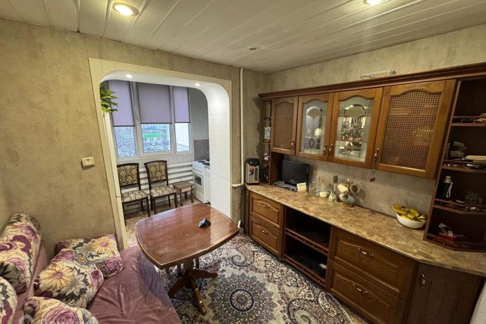 Продаётся 1-комнатная квартира, 38 м²