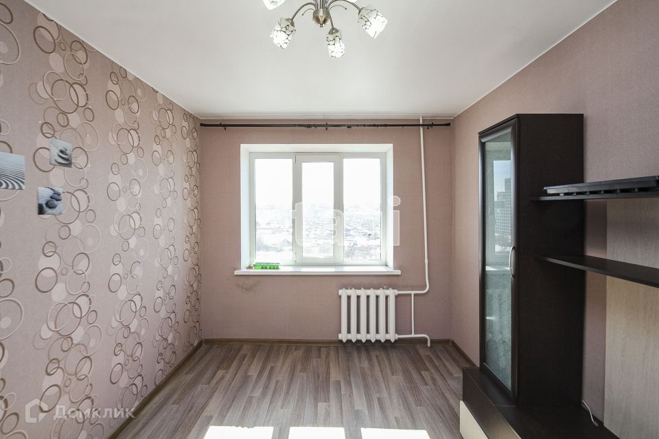 Продаётся 4-комнатная квартира, 92.4 м²