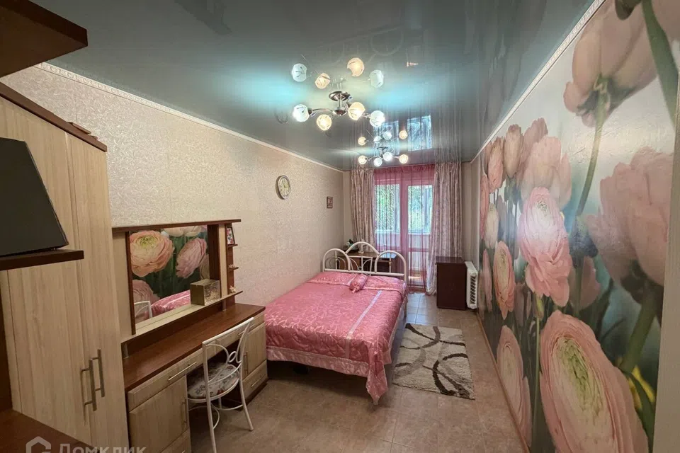 Продаётся 3-комнатная квартира, 63 м²