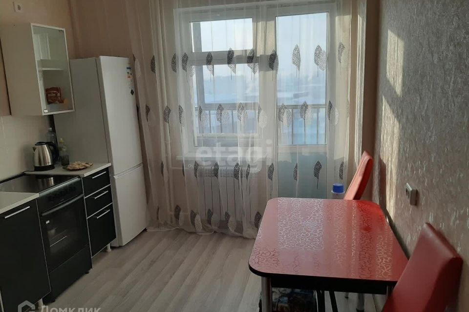 Продаётся 1-комнатная квартира, 38.6 м²