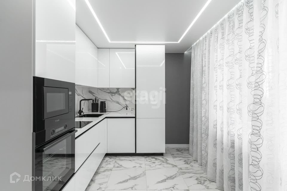 Продаётся 1-комнатная квартира, 40.8 м²