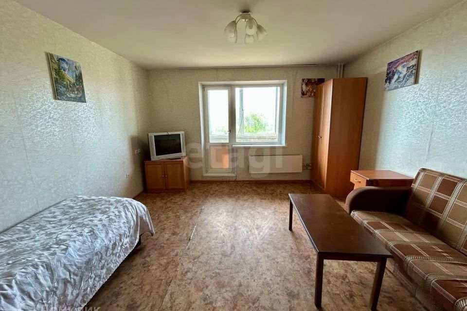Продаётся 1-комнатная квартира, 40.2 м²