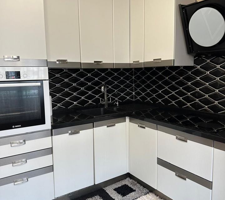 Сдаётся 3-комнатная квартира, 79 м²