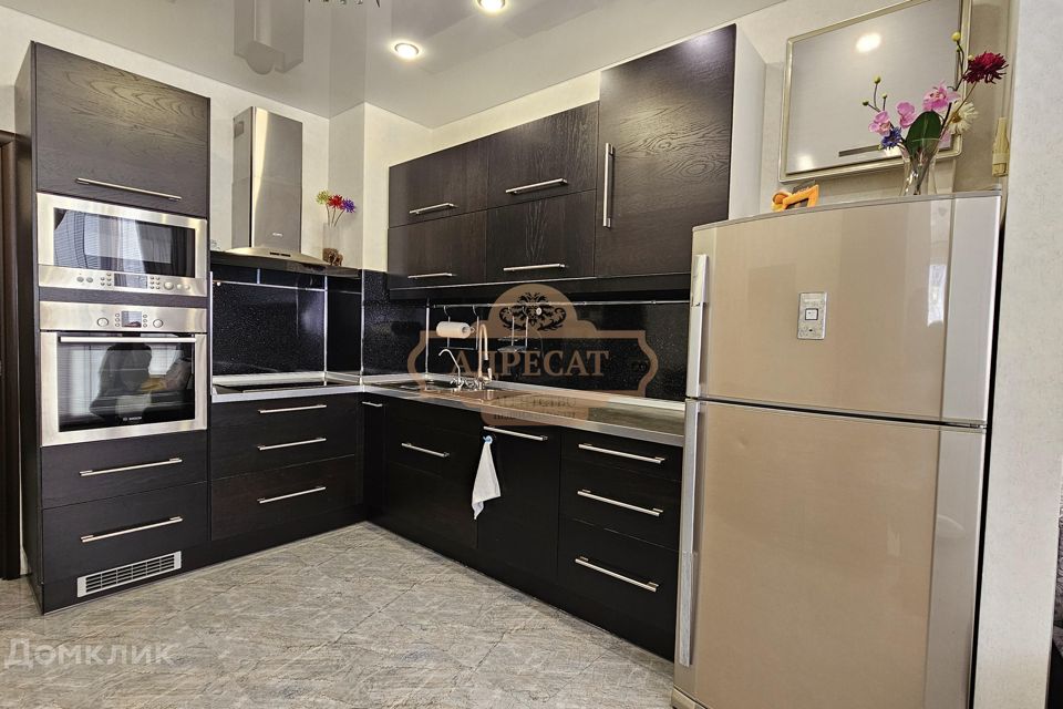 Продаётся 2-комнатная квартира, 56.6 м²