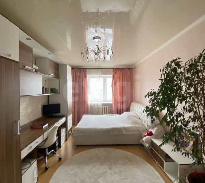 Продаётся 2-комнатная квартира, 75.1 м²