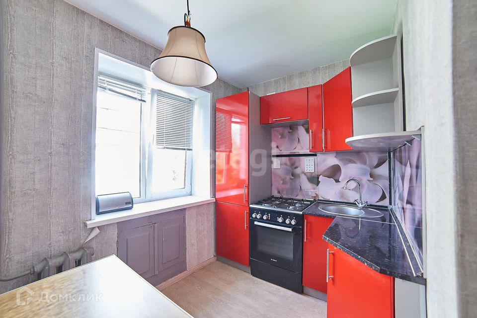 Продаётся 3-комнатная квартира, 51.5 м²