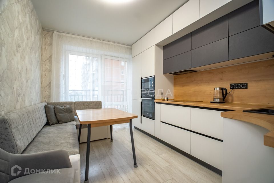 Продаётся 2-комнатная квартира, 61.29 м²