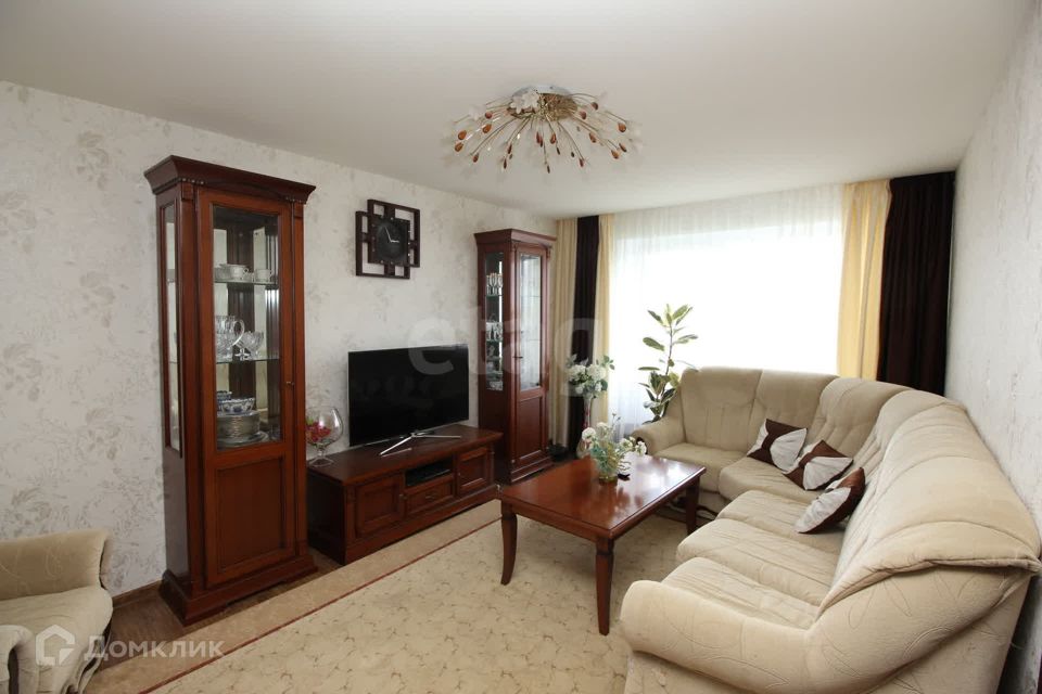 Продаётся 4-комнатная квартира, 84.2 м²