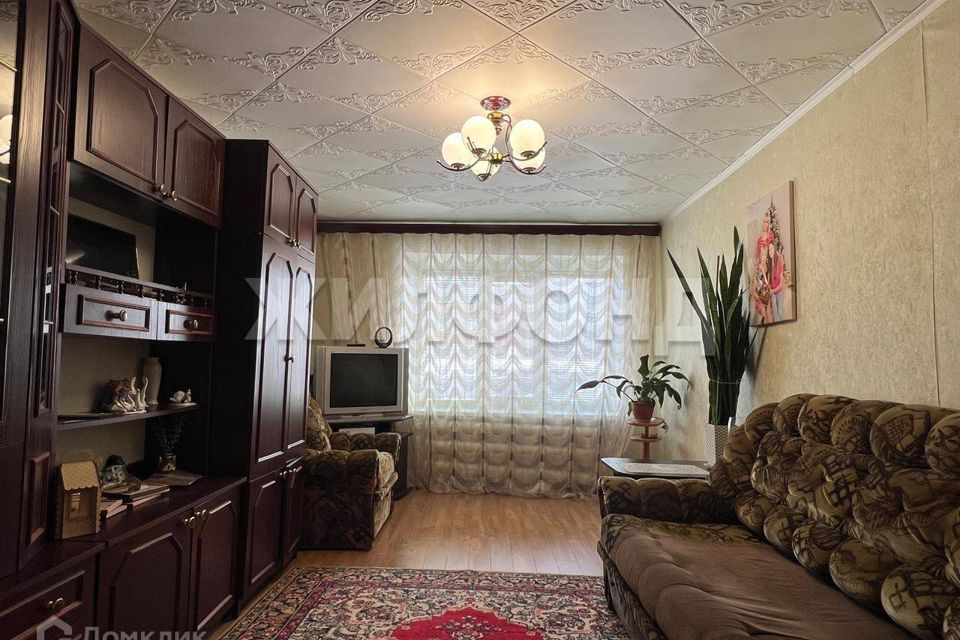Продаётся 3-комнатная квартира, 63 м²