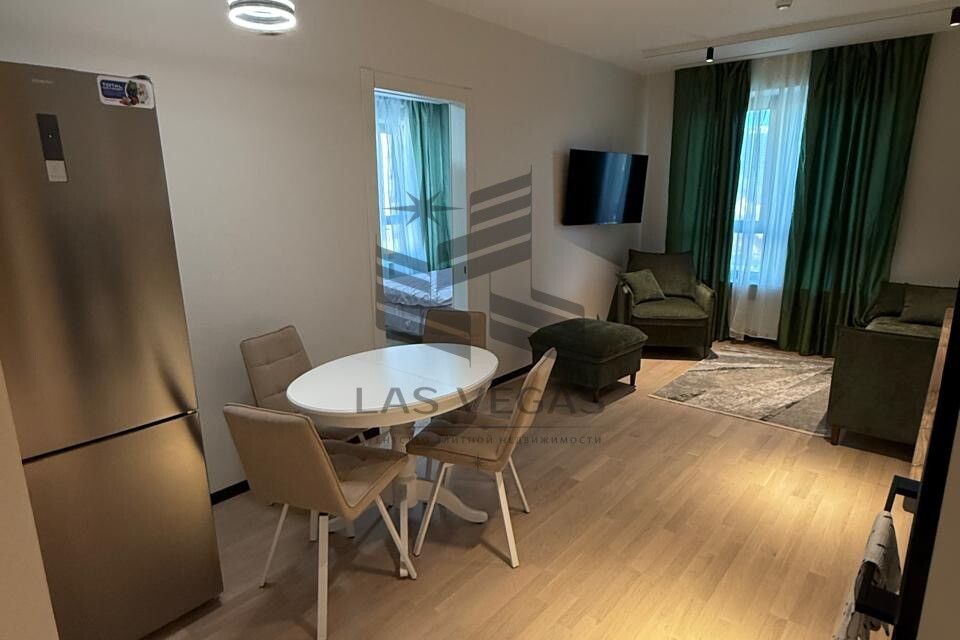 Сдаётся 2-комнатная квартира, 55 м²