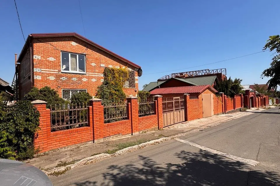 Продаётся 2-этажный дом, 138.3 м²