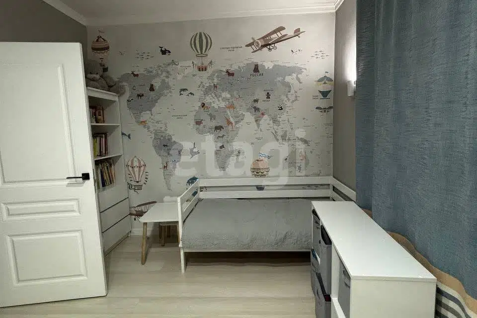 Продаётся 4-комнатная квартира, 87.7 м²