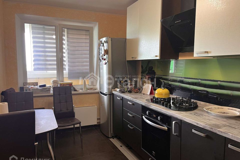 Продаётся 3-комнатная квартира, 70.1 м²