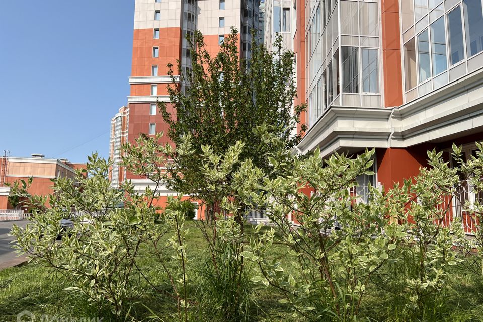 Продаётся 3-комнатная квартира, 103.3 м²