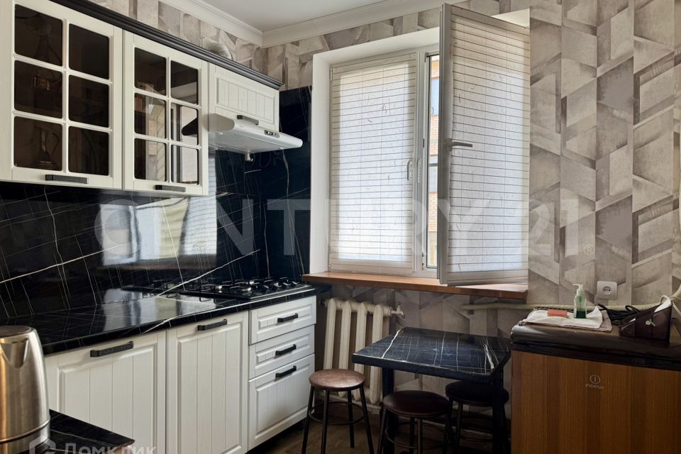 Продаётся 1-комнатная квартира, 36 м²