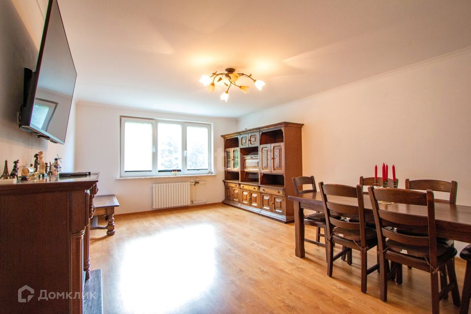 Продаётся 2-комнатная квартира, 61.1 м²
