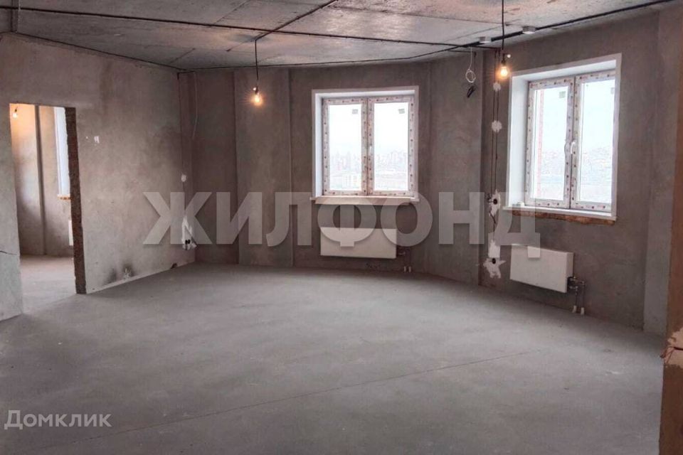 Продаётся 3-комнатная квартира, 103 м²