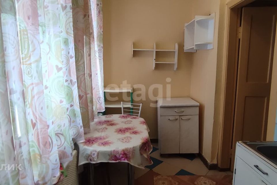 Продаётся 2-комнатная квартира, 43.5 м²