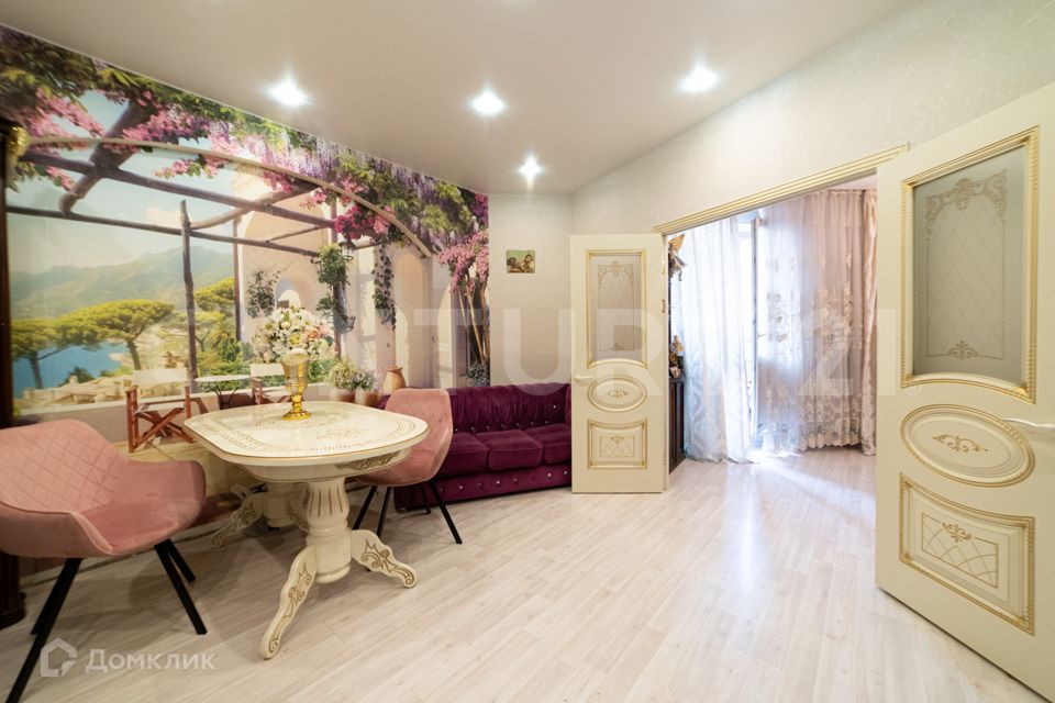 Продаётся 2-комнатная квартира, 70.76 м²