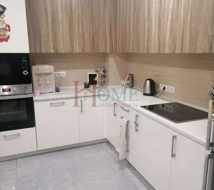 Сдаётся 3-комнатная квартира, 90 м²