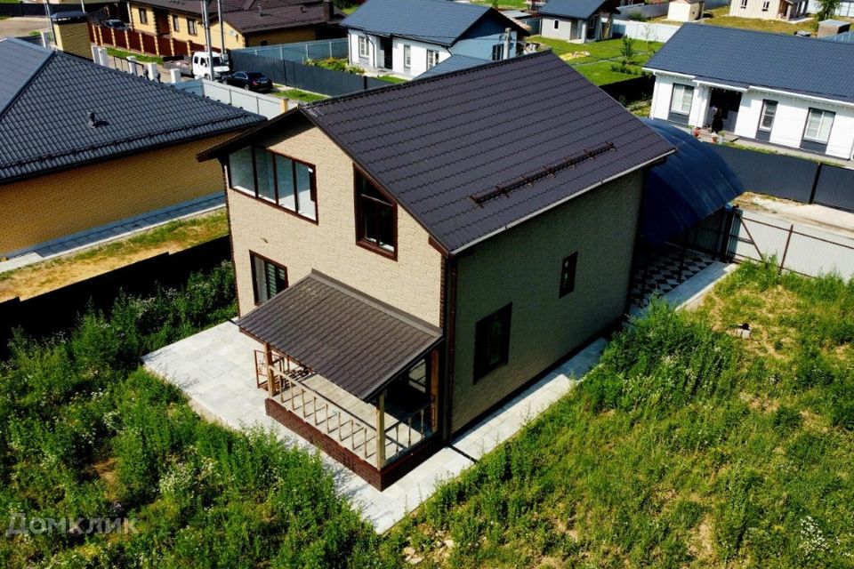 Продаётся 2-этажный дом, 109.7 м²