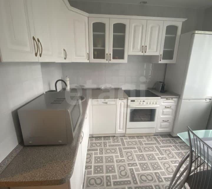 Продаётся 1-комнатная квартира, 38.7 м²